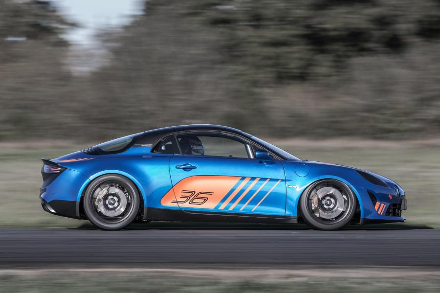  Alpine A110 Cup 2017 года  (фото 48 из 49)
